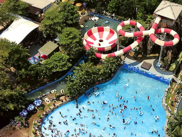 Wonderland Waterpark